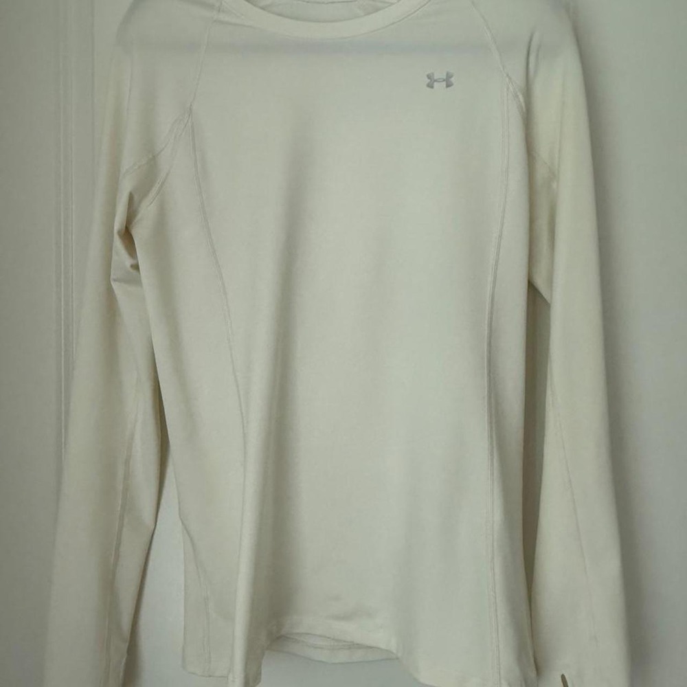 Under Armour ColdGear White Long Sleeve Base Layer Top with Thumbholes Sz Small